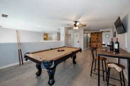 Large 7BR Houston Oasis w/ Heated Pool, Spa & BBQ