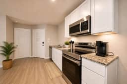 Houston Duplex Retreat | 6BR • Sleeps 16+