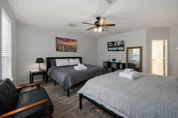 Large 7BR Houston Oasis w/ Heated Pool, Spa & BBQ
